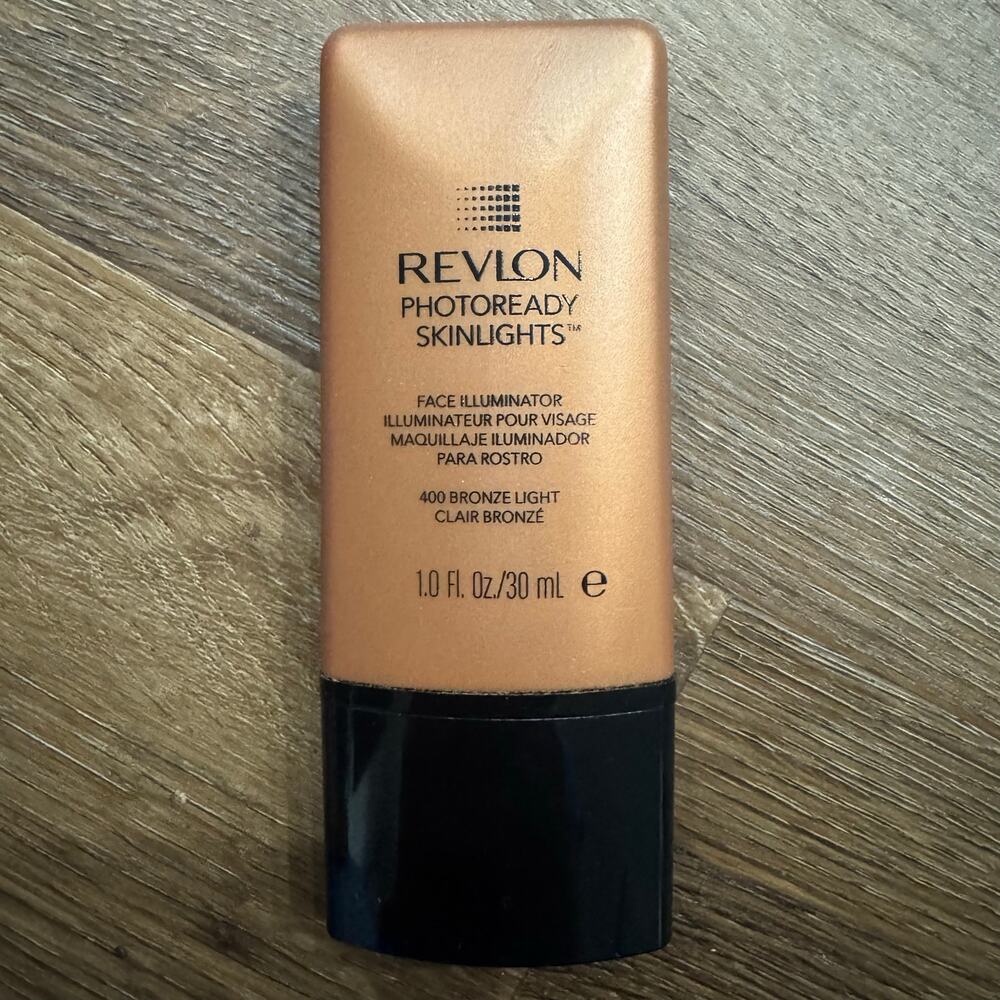 Revlon PhotoReady Skinlights Face Illuminator in 400 Bronze Light, Discontinued
